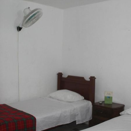 Hospedaje Primavera Medellín Extérieur photo