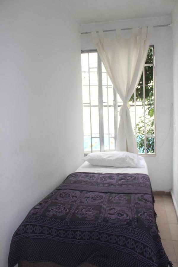 Hospedaje Primavera Medellín Extérieur photo